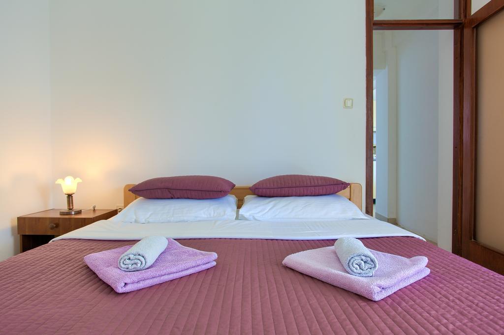 Apartments Vlatko Đảo Krk Ngoại thất bức ảnh